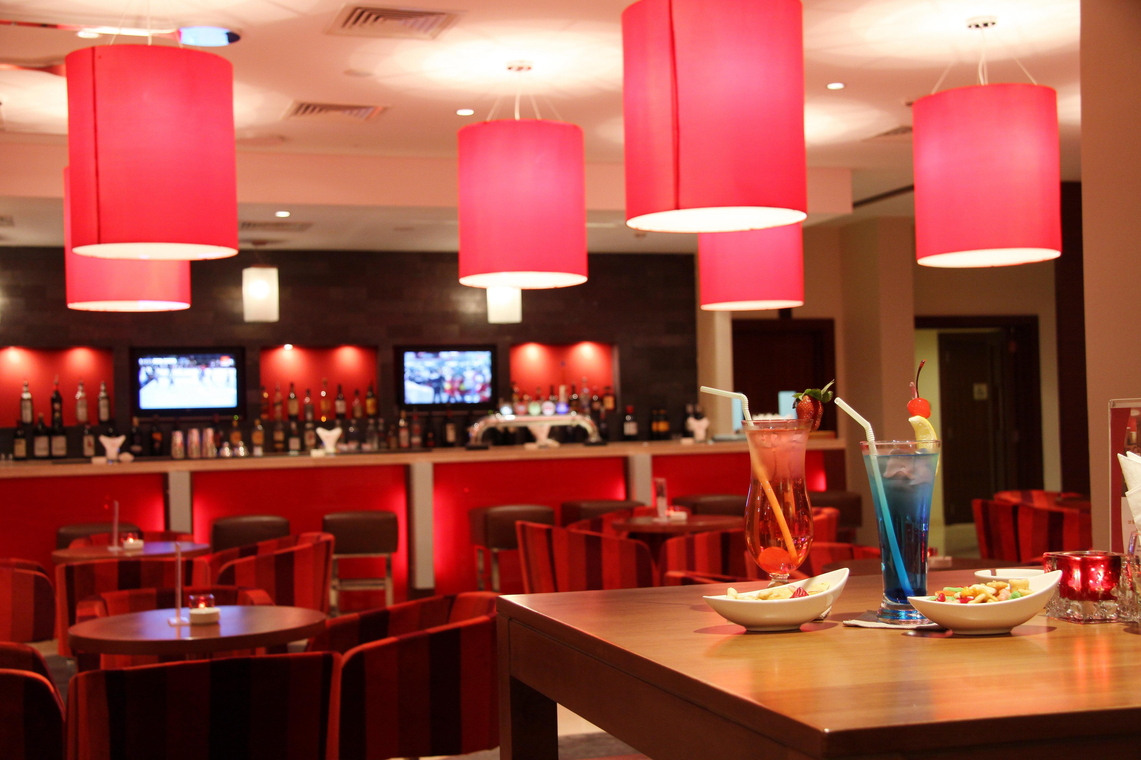 Crowne Plaza Sohar By Ihg Hotel Exterior photo