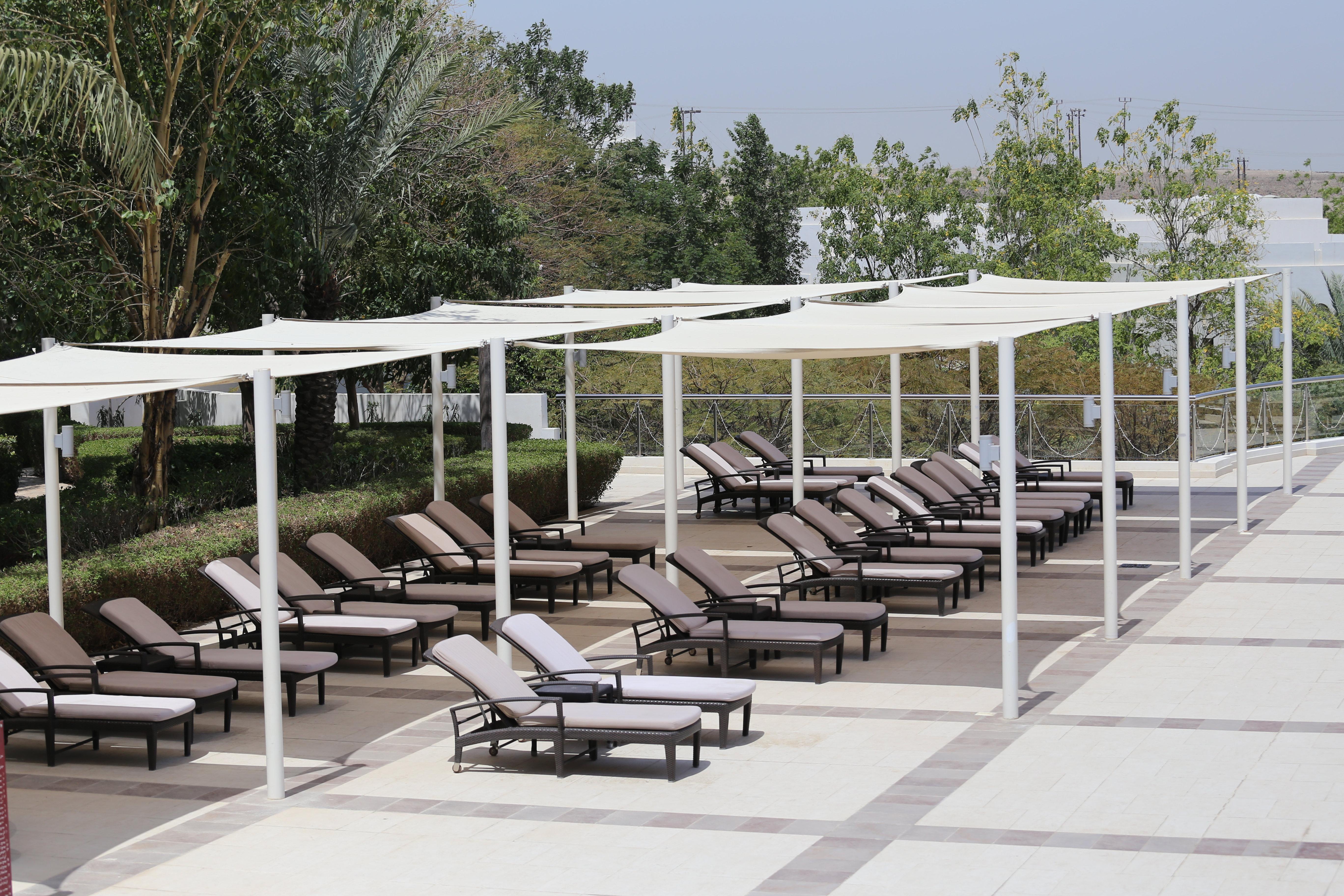 Crowne Plaza Sohar By Ihg Hotel Exterior photo
